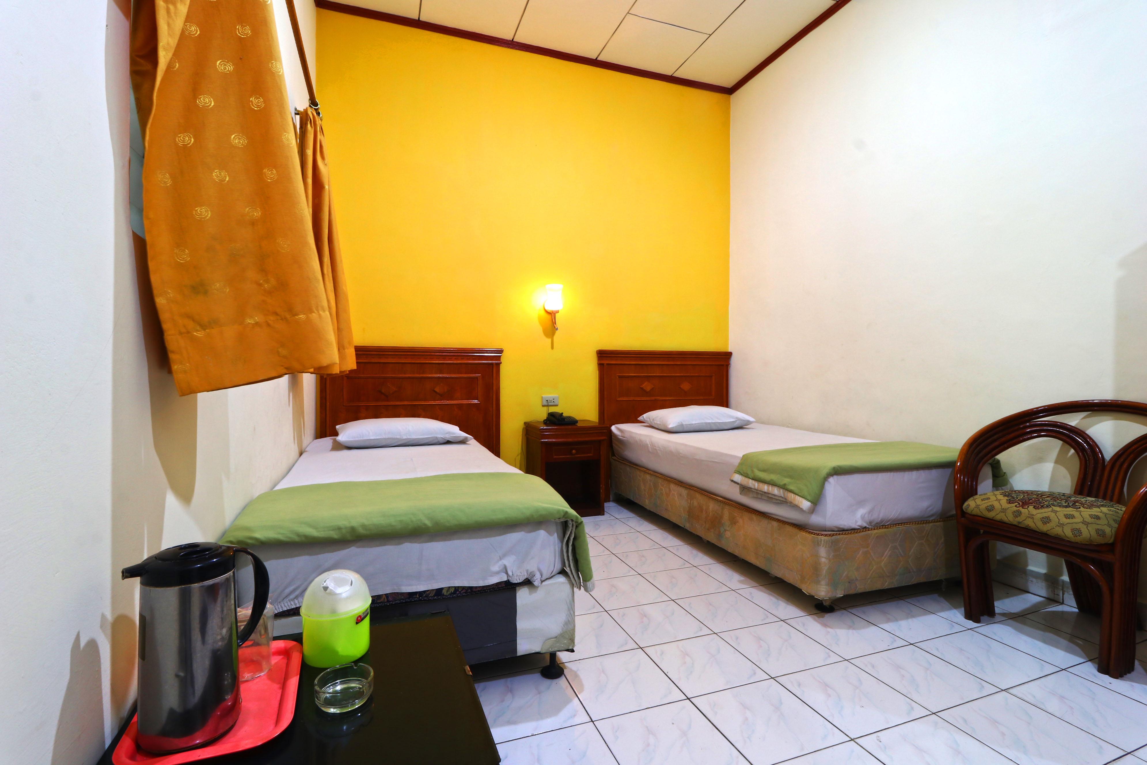 Hotel Sumatera Medan Exterior photo